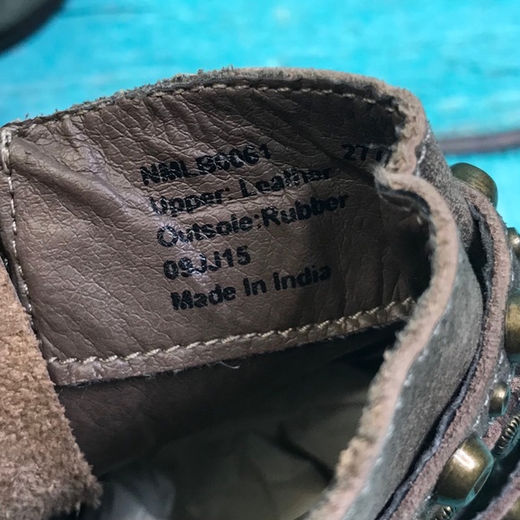 Naughty Monkey Annie Distressed Bootie in Taupe - Picture 7 of 10